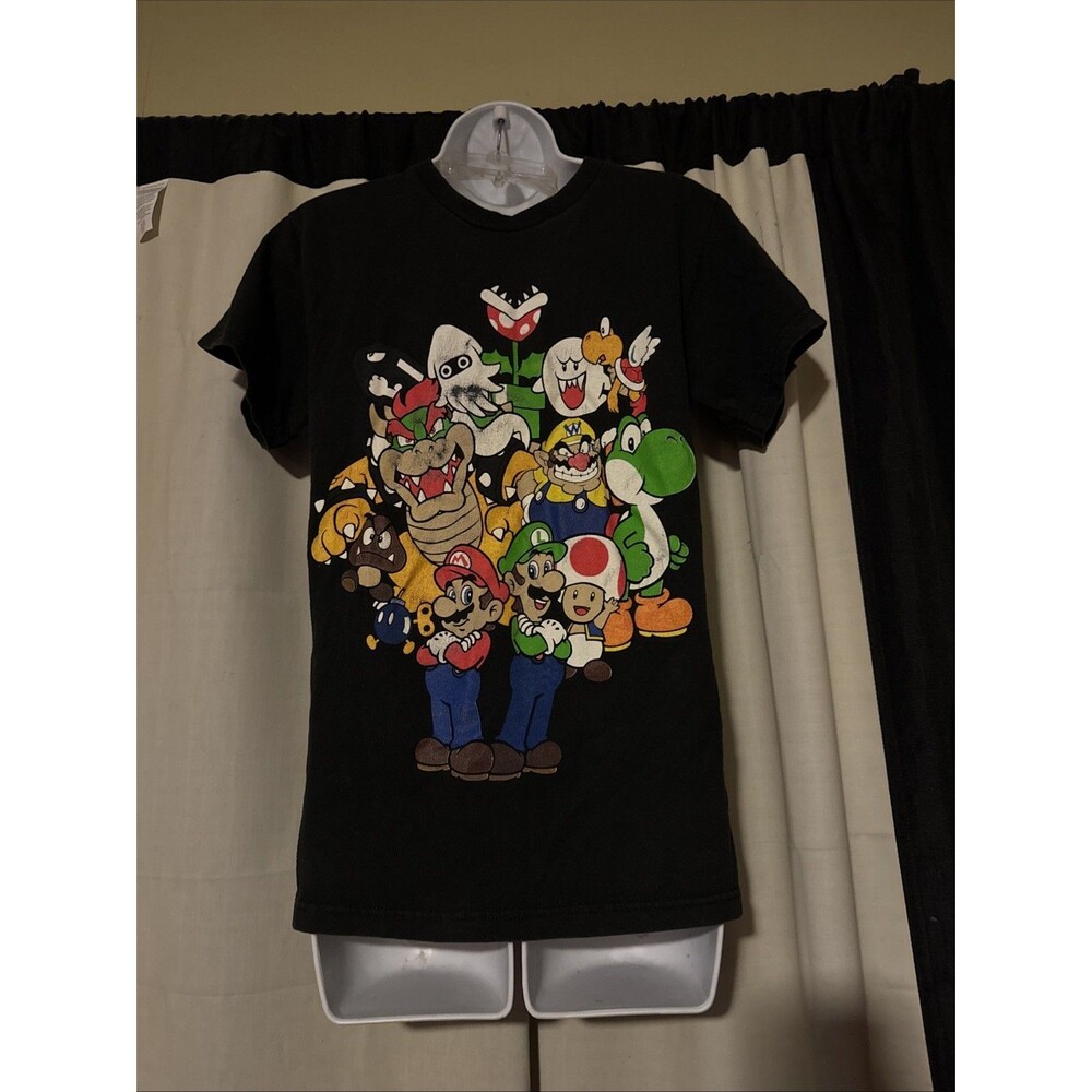 Super Mario Brothers Graphic Print Tee Shirt Black Medium